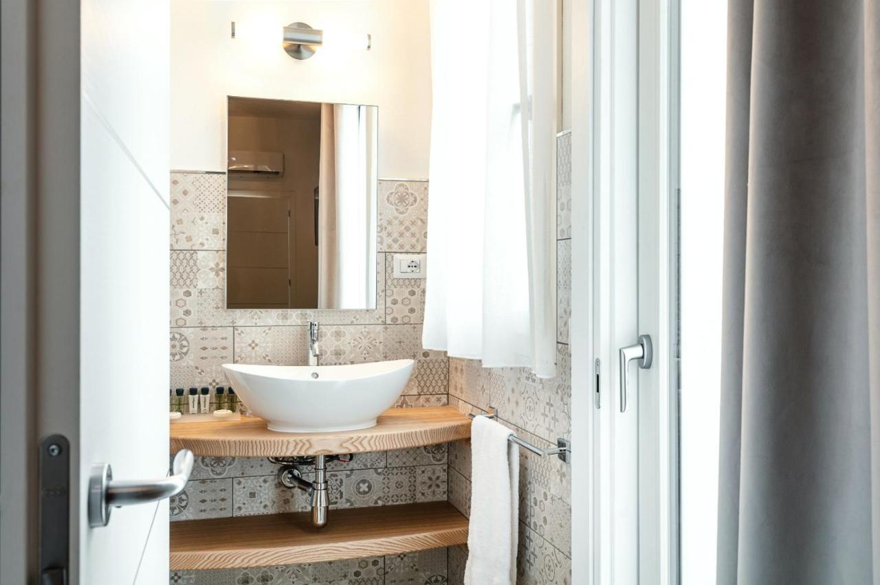 Lungomare Rooms Olbia Exterior foto